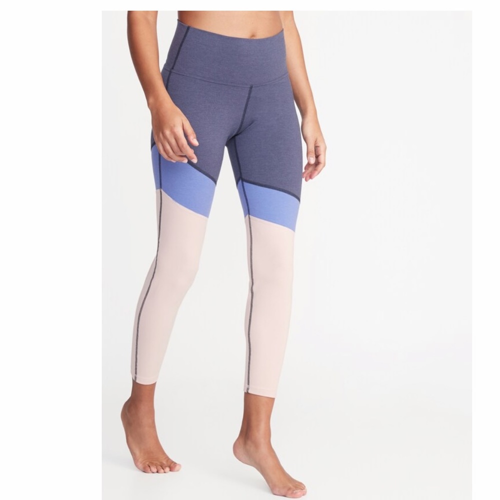 NEVER M WORN COLOR BLOCK YOGA LEGGINGS